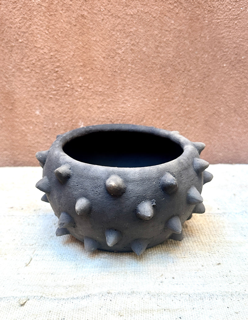 OAX Spikey Black Pot