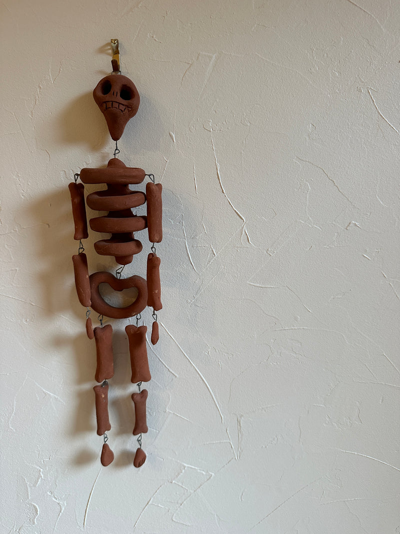 OAX Hanging Skeleton Familia