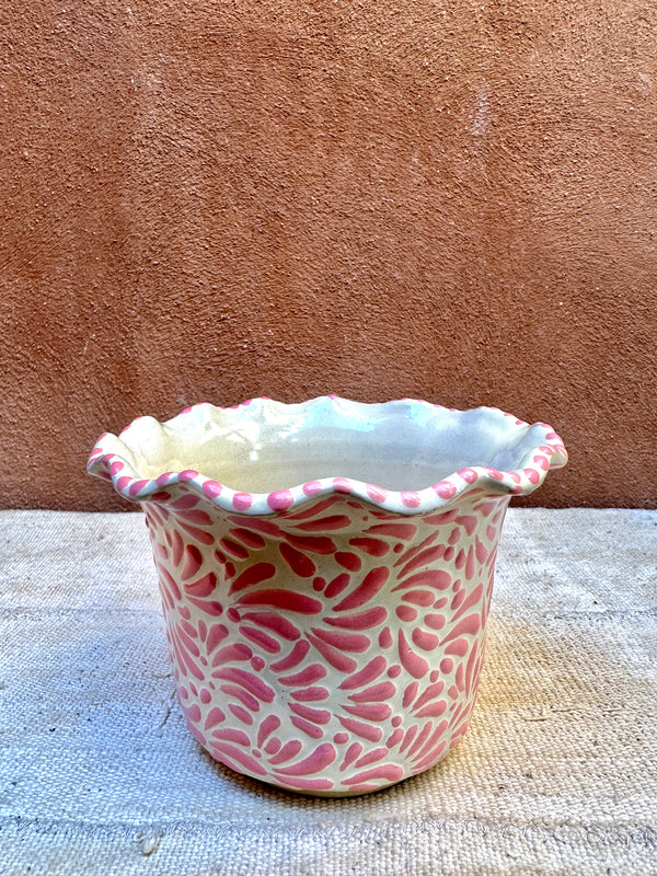 Mexico City Coral Ruffle Pot