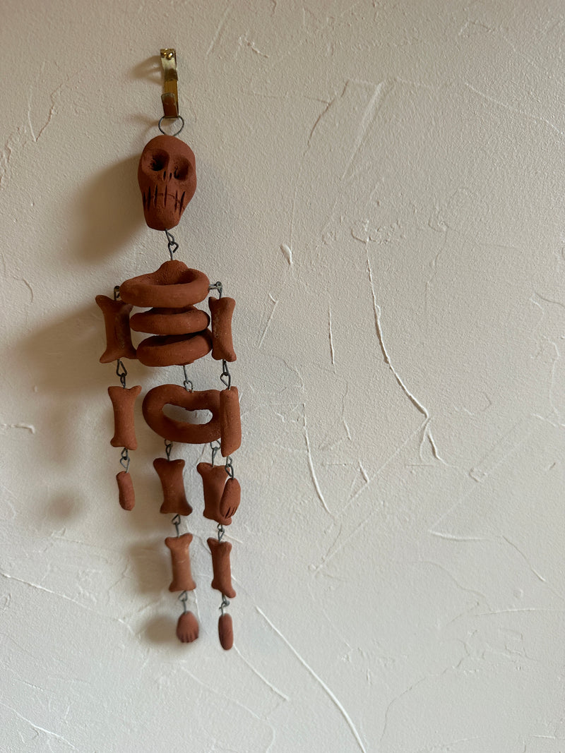 OAX Hanging Skeleton Familia