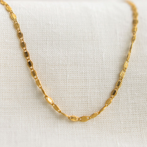 Agapé Isidore Necklace