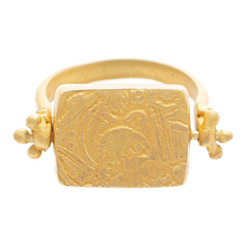 RT Esther Ring