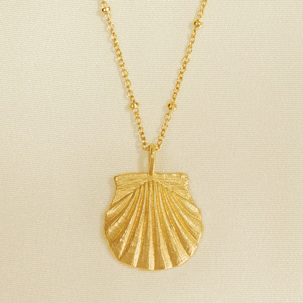 Agapé Milos Necklace