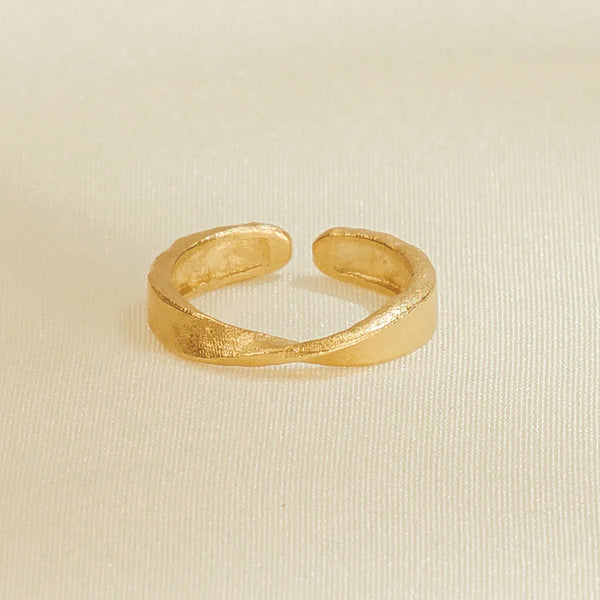 Agapee Bellina Ring