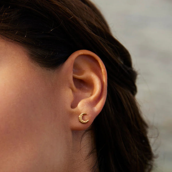 Agapee Artemis Earrings