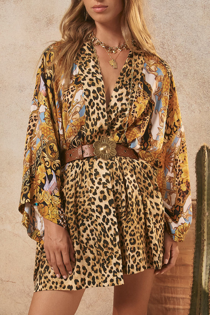 Spell Lovers & Dreamers Short Robe - Gold