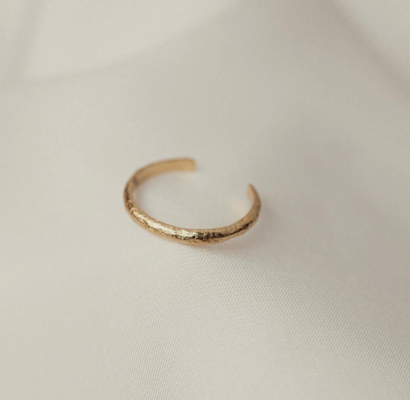 Agapé Cleo Ring